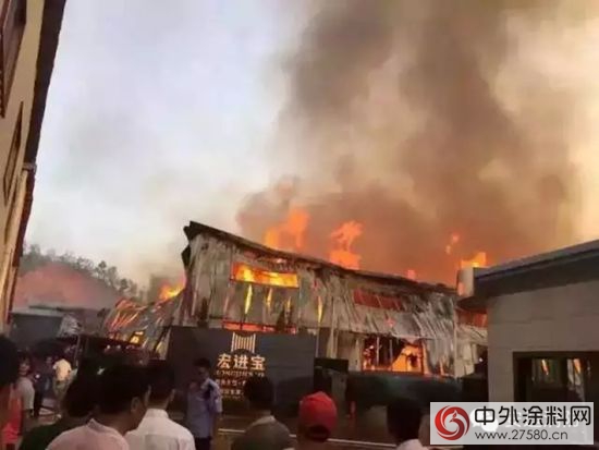 南康宏进宝家具遭遇大火损失千万，没有安全一切归零！
