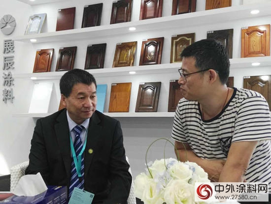 展辰进驻深圳国际家具展，老客户见证其新成就