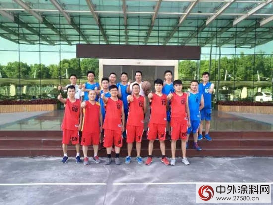 以球会友， 促交流 ——上海巴德士篮球赛火爆开赛"122400"