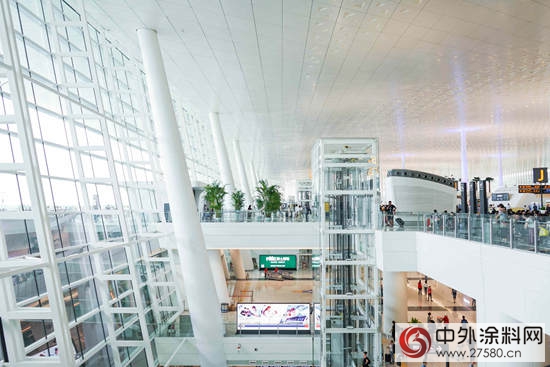 佐敦为华中第一大单体航站楼——武汉天河国际机场T3航站楼护航"124126"