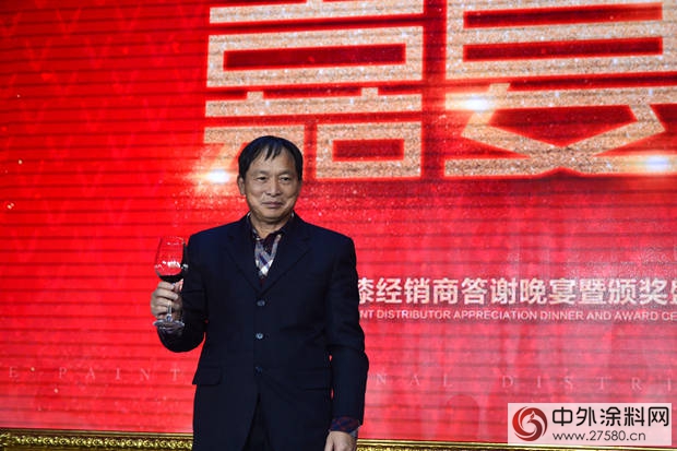 嘉宝莉集团创始人仇启明,董事长仇东航,副董事长曹树潮,集团总
