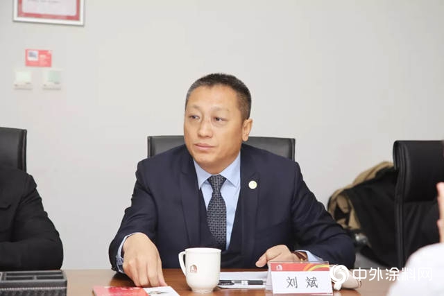 东方雨虹控股副董事长刘斌