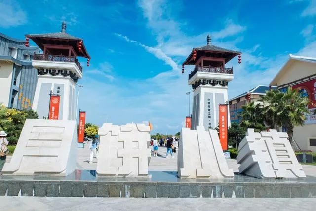 启利漆助力国家4A级旅游景区广西合浦“月饼小镇”外墙项目
