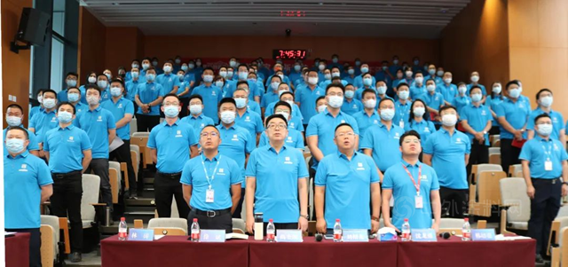 玩命向前，不胜不还！130亿蒸发，东方雨虹人拼了