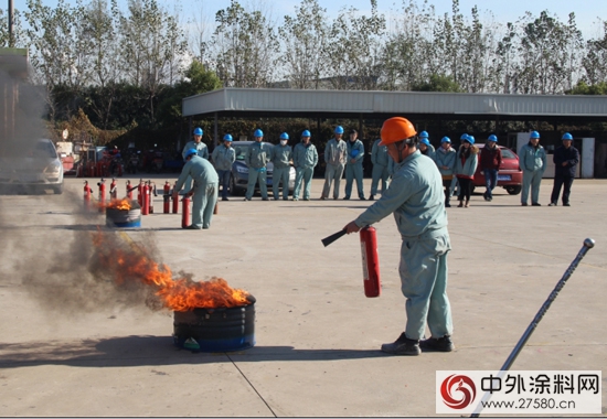 光辉化工举行新员工消防应急安全演练活动"109462"
