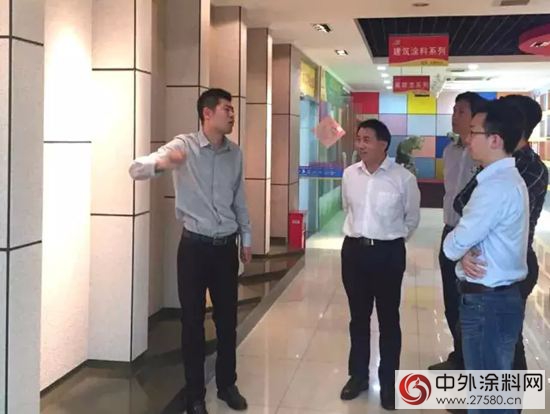 镇江市中建地产、润泰化学领导莅临虎皇漆业考察交流