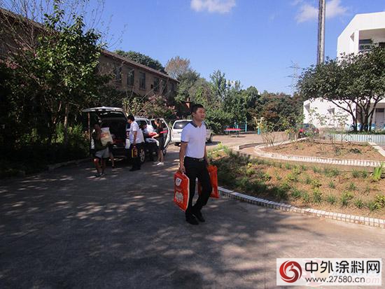 名士达慈善联盟救助慰问马鞍山慈湖乡敬老院