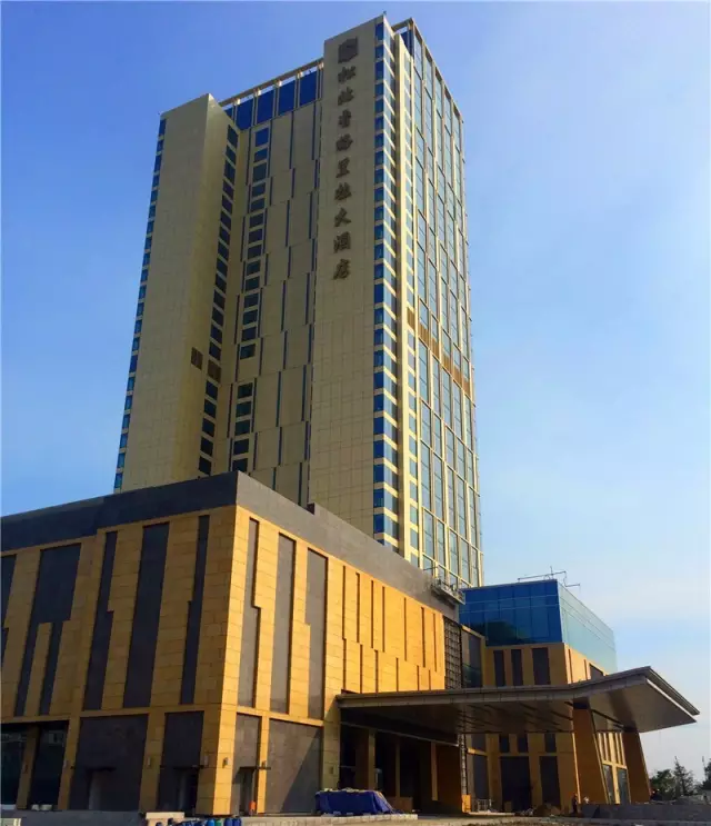 珐蓝邸入驻冰城松北香格里拉酒店