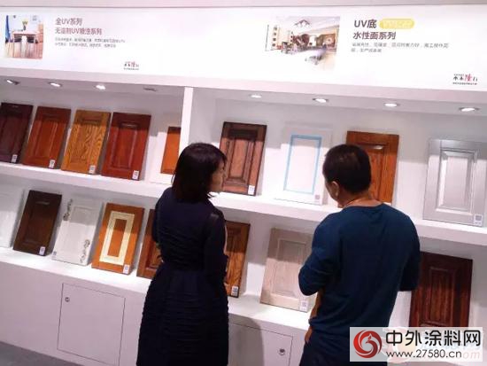 华隆涂料亮相家具材料展 “水木隆行”成重点关注对象