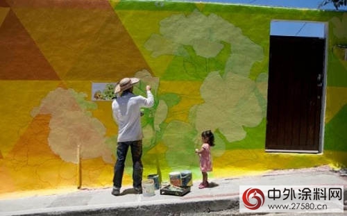 街头艺术家为墨西哥小镇披五彩“新衣”"121270"