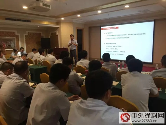 在前行，再前行——经典品牌2017年年中会议暨团队拓展活动圆满结束