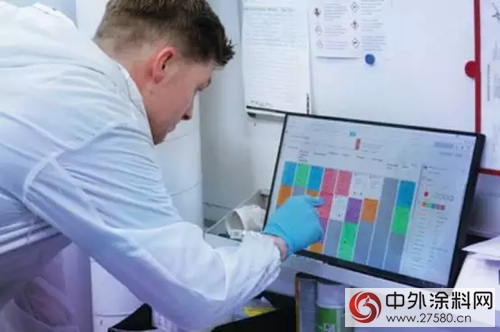 阿克苏诺贝尔为汽车修补漆客户推出业界首款数字化工具