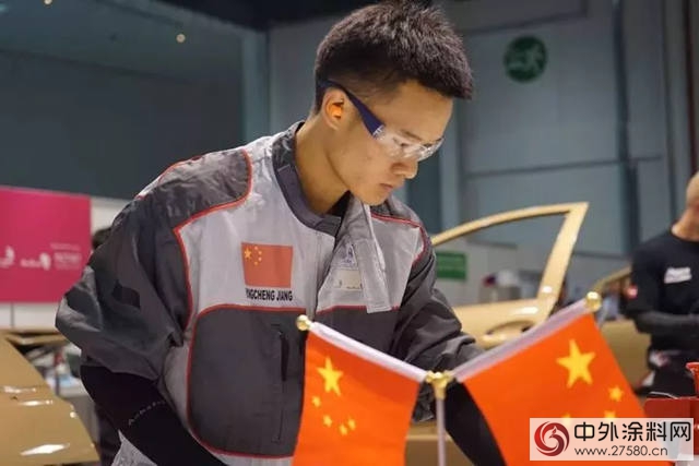 中国90后喷漆工打败英国、德国、瑞士选手获世界冠军！