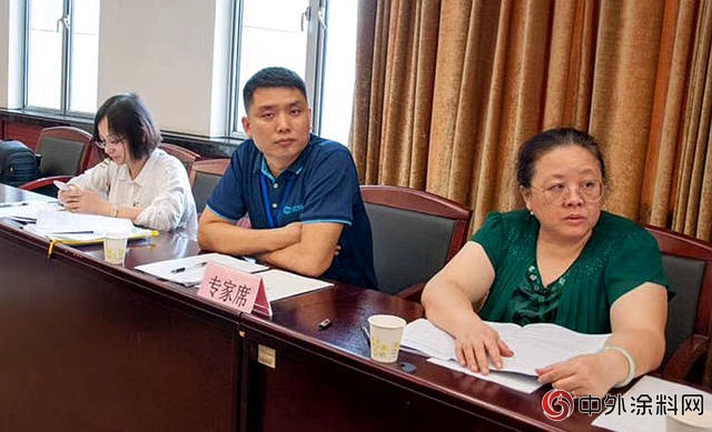 合众化工领衔编制的《室内净味木器涂料有害物质限量》地标发布”
129342″