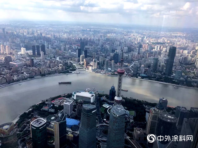 中远关西上海支部组织赴上海中心参观学习