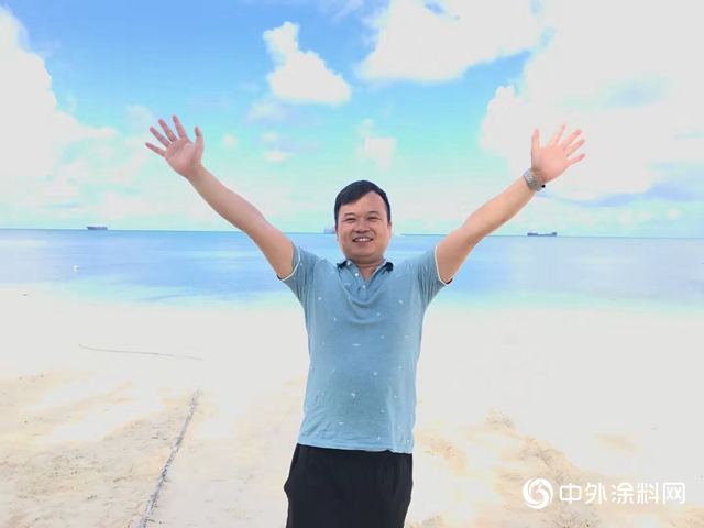 十年相伴，只因专业成就价值——专访汇龙涂料千万级经销商姚智勇