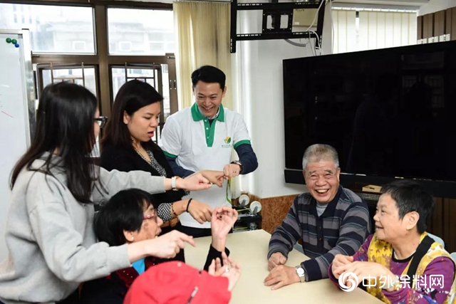 今年圣诞，大家一齐“惜食”减废！