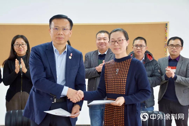 东方雨虹与广州城建职业学院签署《“共建产业学院”校企合作办学协议》"
137044"