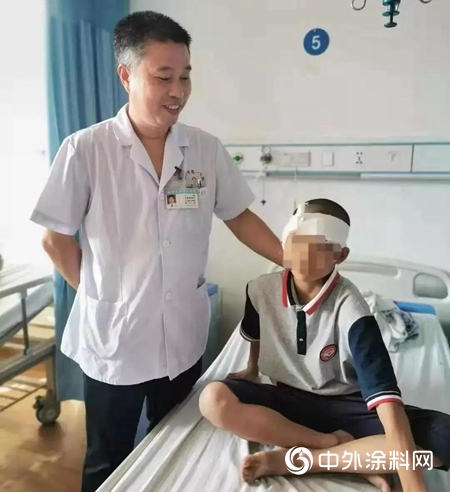三棵树公益基金会向贫困听障患者捐赠人工耳蜗
