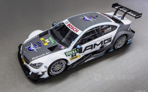 梅赛德斯发布特别版C63赛车采用新涂装”
46991″