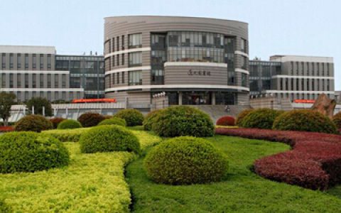 再度携手全国知名高校 美涂士真石漆中标河海大学工程