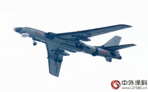 轰6G机身现不明黑色涂料 或为局部隐身测试"
106922"