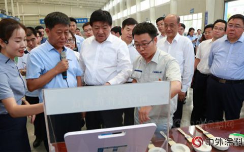 河北百人政府观摩团齐赴保定 考察晨阳水漆智能制造基地"
128456"