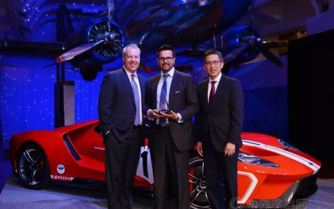 艾仕得涂料系统荣获第20届福特汽车年度“世界杰出供应商奖”"
128916"