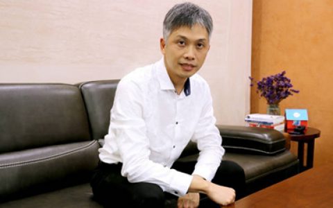 嘉宝莉仇东航：在市场拐点中发展