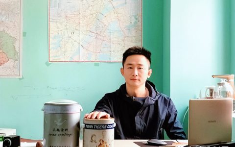 精准把握市场趋势 坚守前行诚信经营 ——专访武汉海王兴盛商贸有限公司总经理徐东海