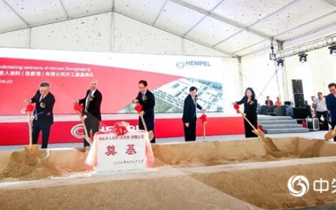 海虹老人持续投资中国市场及创新技术”
141329″