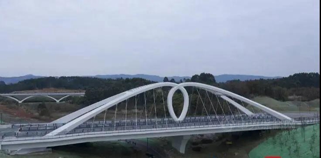 全国首创“水滴”造型，“水滴大桥”已经建成