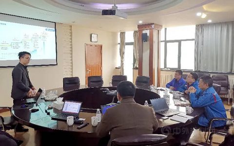 万华化学与海化院开展技术交流