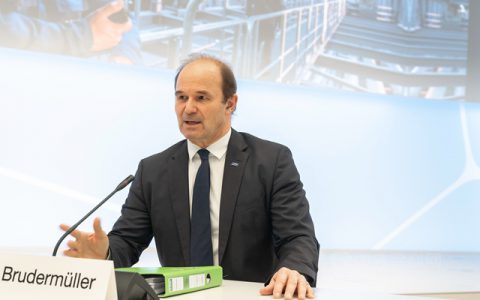 巴斯夫去年营收4619亿元 涂料业务下滑18%至241亿元