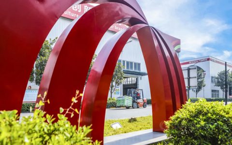 看，生长在东方雨虹楼顶的“碳中和”