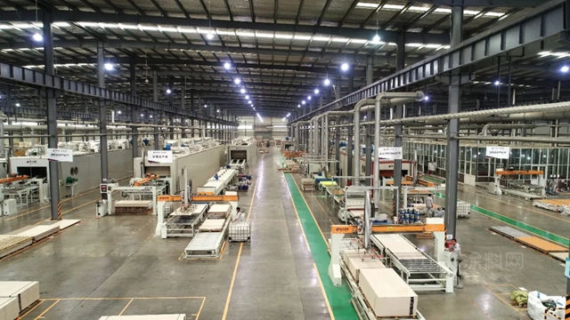 涂料行业智慧工厂建设与管理论坛走进亚士滁州工厂