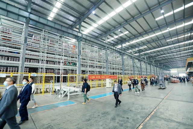 【智能制造】涂料行业智慧工厂建设与管理论坛走进亚士滁州工厂