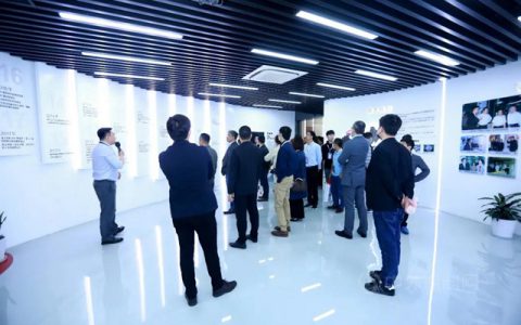 【智能制造】涂料行业智慧工厂建设与管理论坛走进亚士滁州工厂