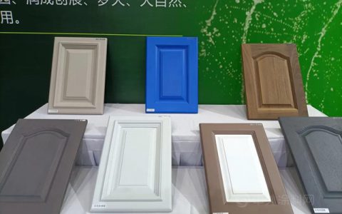 汇龙环保涂装闪耀绽放2021北京定制家居门业展
