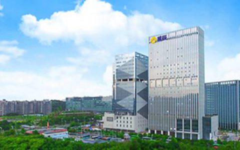 展辰新材荣获中国家居品牌金菠萝奖“金牌供应商”称号