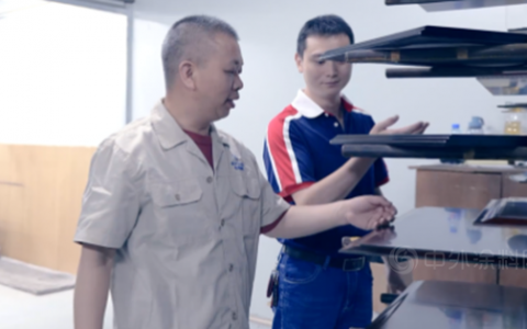 立邦长润发 高定启示录·涂装篇 | 净味涂装工艺升级，成就台森家具35年好木作！