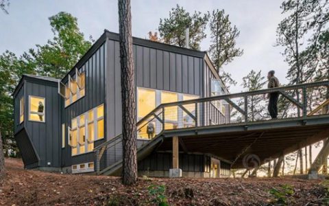 PPG：Anker Jordan住宅 | 森林里的“童话小屋”
