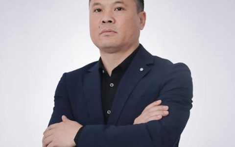 咬定梦想不放松 终有青云平步时——记展辰家具涂料销售“老兵”郭清云先生