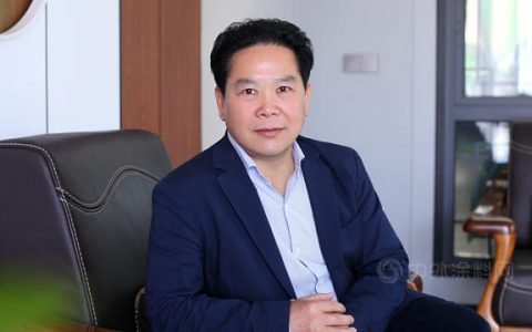 鱼童“掌舵人”梁新方：造漆造船，乘风破浪会有时