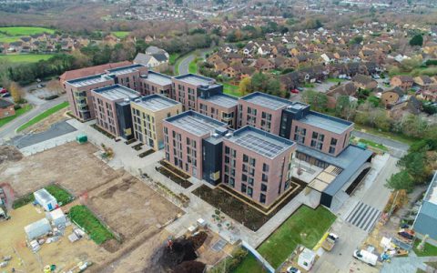 全生命周期呵护，凯伦光伏屋面项目现身世界知名学府！