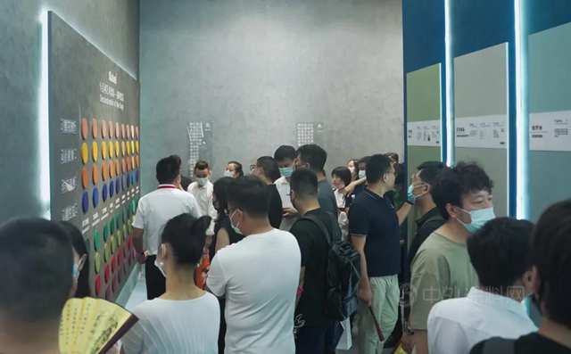 加盟签约、媒体专访……卡百利艺术涂料广州建博会精彩继续