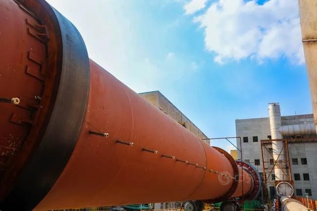 龙佰集团焦作基地日产800吨钛白粉扩能改造项目正式点火试车
