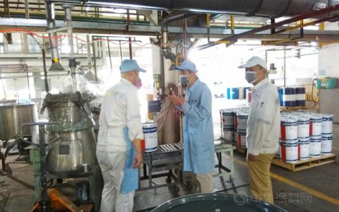 中远关西天津公司工会开展高温慰问活动