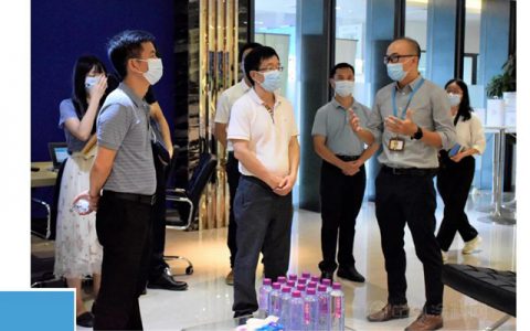 江门市江海区委书记调研巴斯夫涂料（广东）有限公司