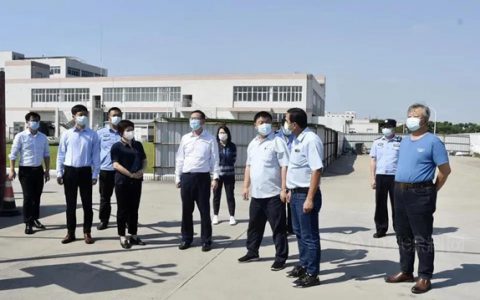 重固镇领导检查上海大宝节前安全生产工作